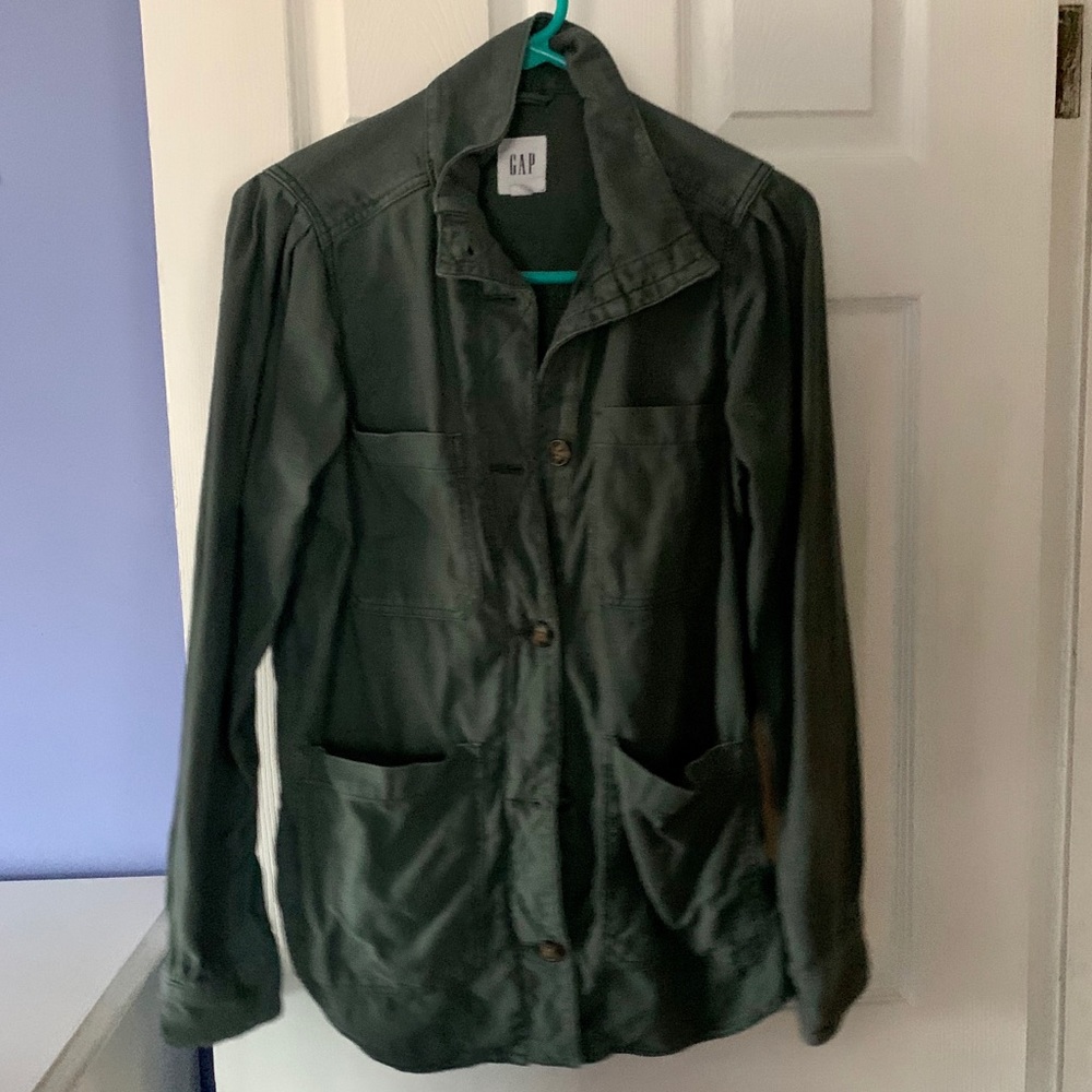 Button down jacket - Picture 3 of 3